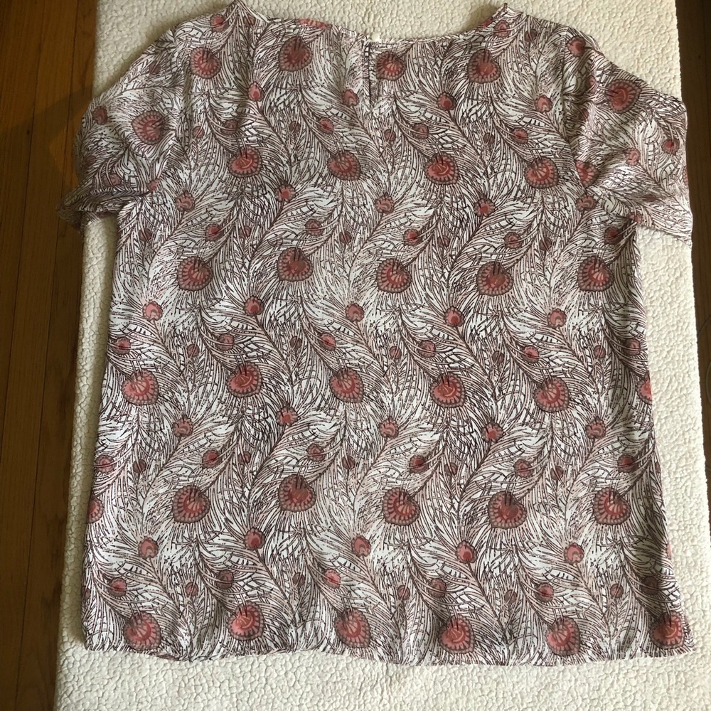 LOFT Peacock Feather Pattern Blouse Pink Tan - Size Large - Picture 11 of 16